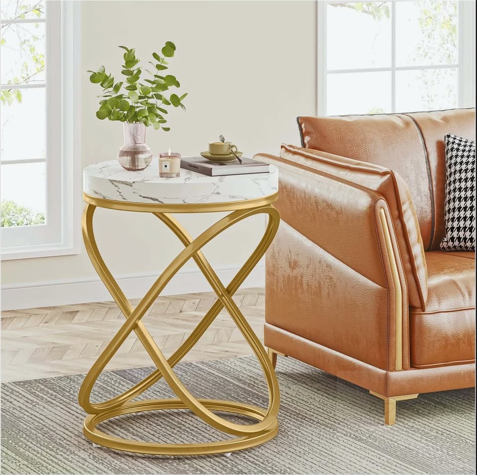 26” Round Faux Marble Side Table – White & Gold